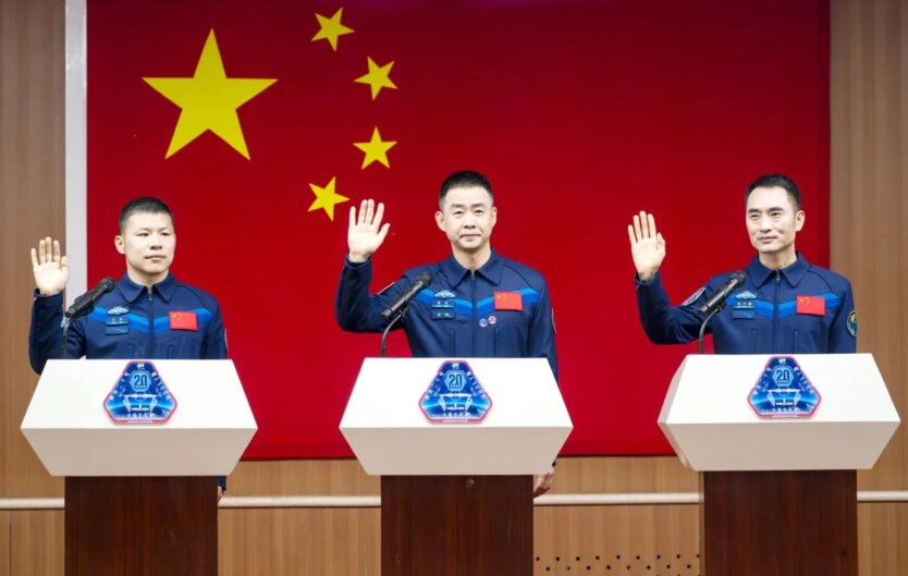 Shenzhou-20 rocket against the backdrop of space