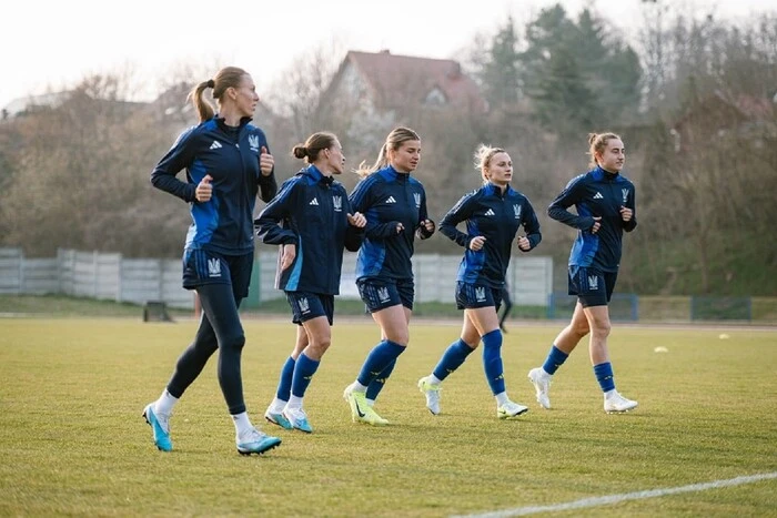 Frauenliga der Nationen: Wo man das Spiel zwischen den Nationalmannschaften der Ukraine und Tschechiens sehen kann