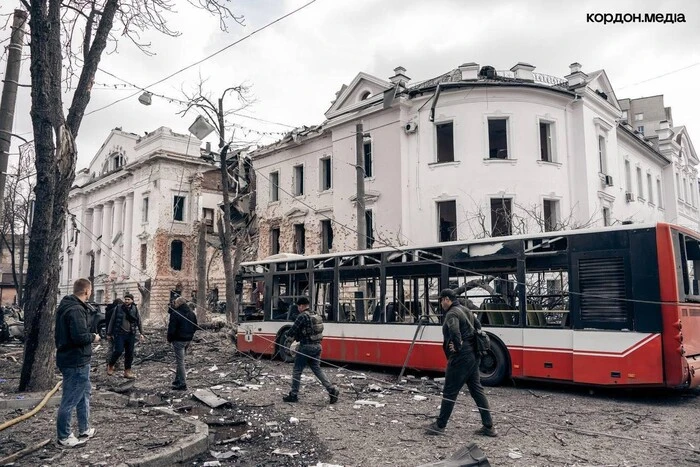Accident and Death of Trolleybus Passengers