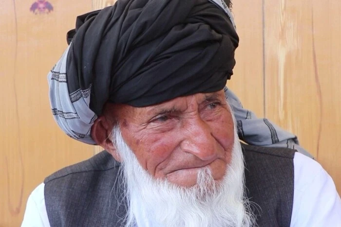 The oldest man in Afghanistan, 123 years old
