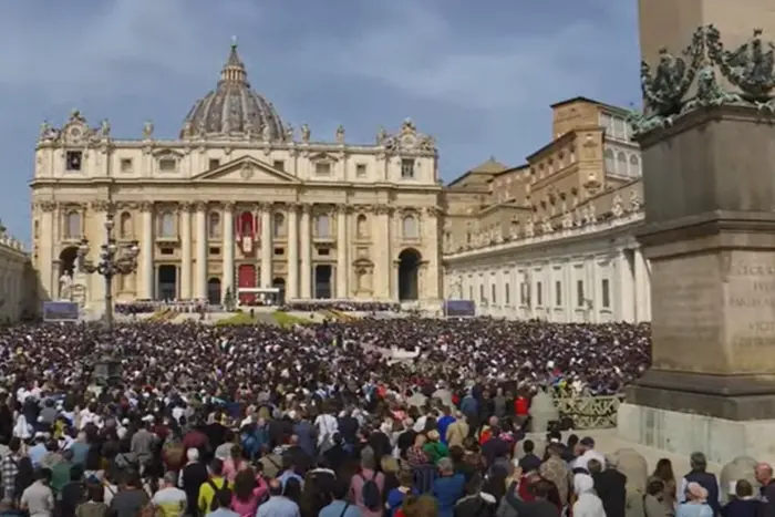 Easter Mass in the Vatican without Pope Francis