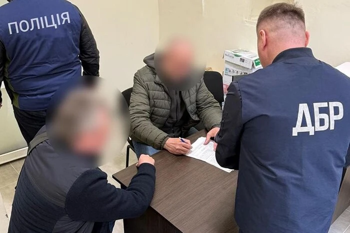 Official who illegally credited 'combat' payments in Vinnytsia