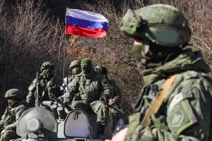 Російські військові атакують українські позиції