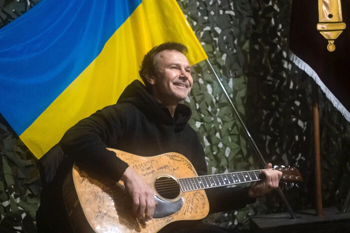 Svyatoslav Vakarchuk - earnings for 2024