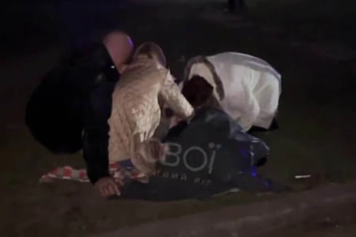 Parents bidding farewell to their killed son