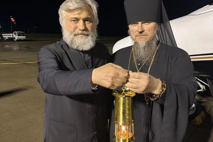 The Holy Fire in the Ukrainian church