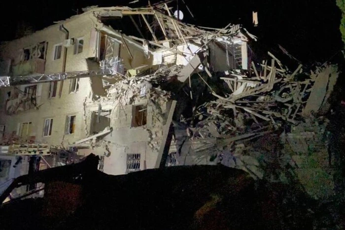 Russland hat ein Hochhaus in Kramatorsk angegriffen
