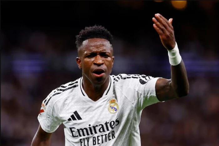 Die Fans von Barcelona wünschten Vinicius vor dem Finale des spanischen Pokals den Tod