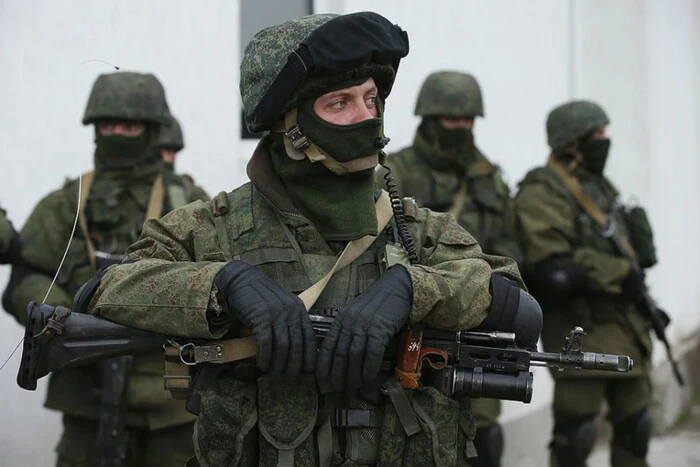 The military threat undermines Russia's economy