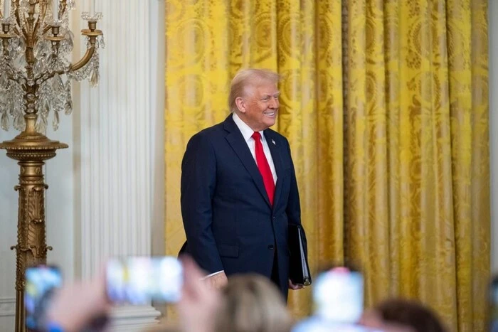 Trump's rating year of return, lowest