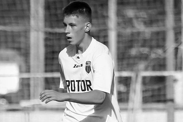 Tod am Computer: 16-jähriger Fußballer in Russland verstorben