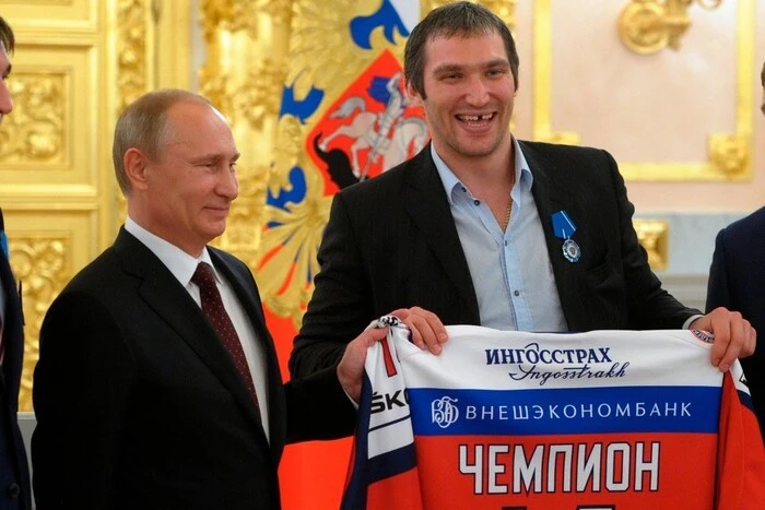 Ich hoffe, Ovechkin verliert seine Beine. Ein ukrainischer Hockeyspieler hat eine harte Aussage gemacht