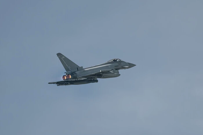 British fighters intercept Russian planes
