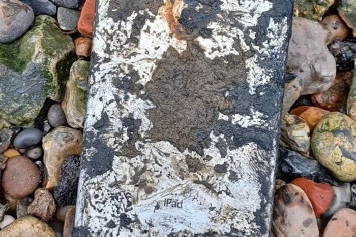 A tablet at the bottom of the river revealed crimes