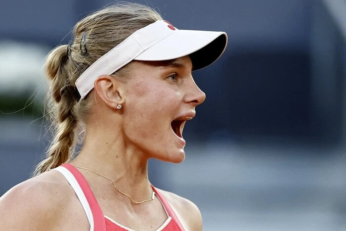 Yastremska reaches WTA grass tournament semifinals for the first time in her career