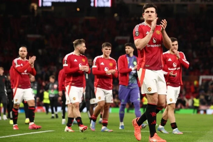 Historisches Comeback. Manchester United sicherte sich in einem fantastischen Spiel das Ticket fürs Halbfinale der Europa League
