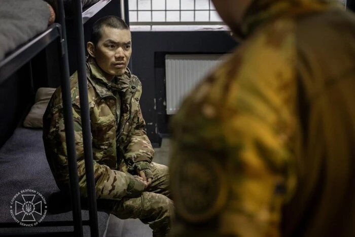 Chinese Mercenaries Fighting on Russia's Side in Ukraine
