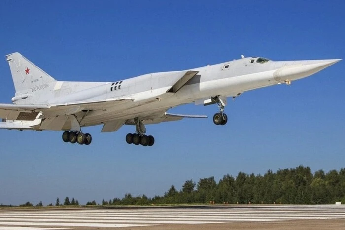 Photo of the Tu-22M bomber