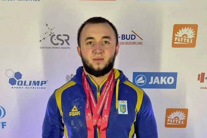 Kondratiuk wird Silbermedaillengewinner der Europameisterschaft im Gewichtheben