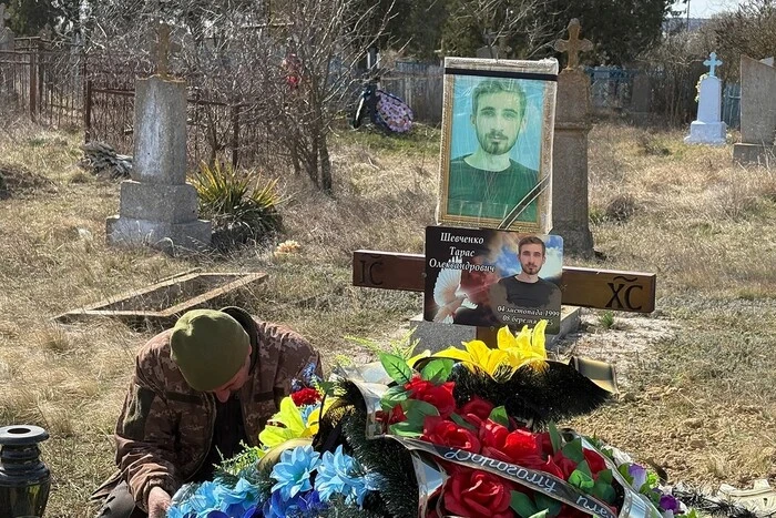 Sculptor Shevchenko, dead on the front line