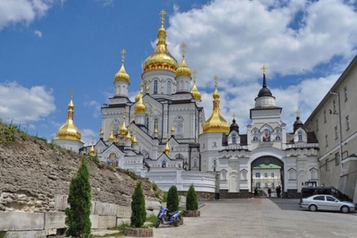 Заборонена хресна хода до Почаївської лаври