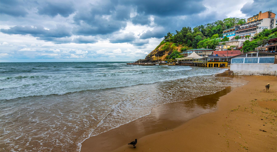 Best beaches in Istanbul, hot sand, clean water