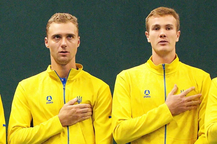 Tennis players Sachko and Krutih on podium