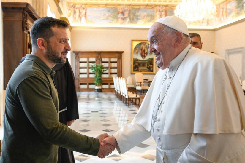 Zelensky meets the Pontiff in Vatican