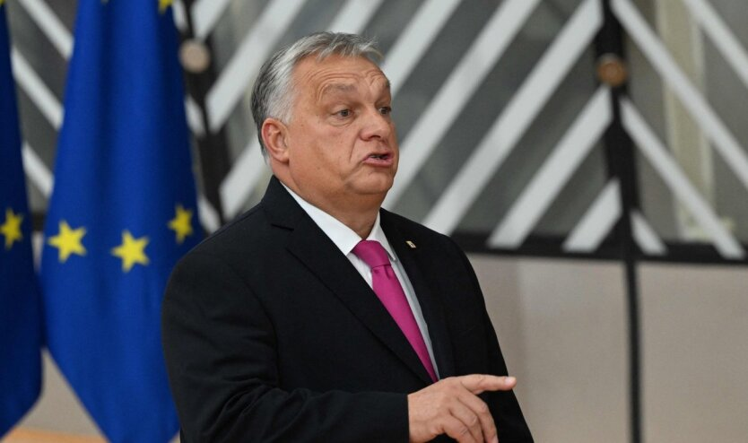Orban targets Ukraine over Trump