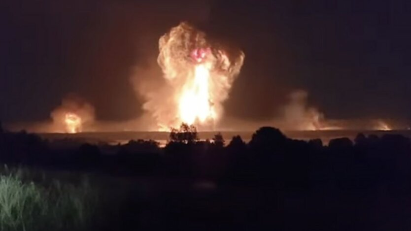 The destroyed Russian warehouse contained ammunition