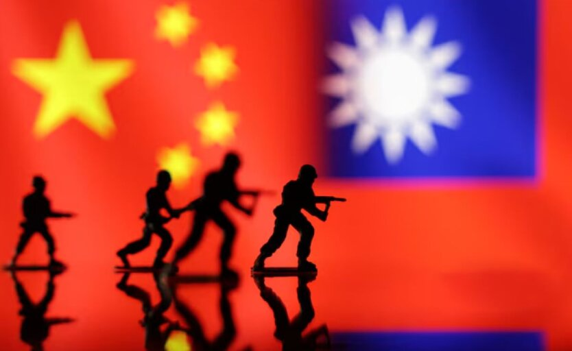 Chinese troops near Taiwan