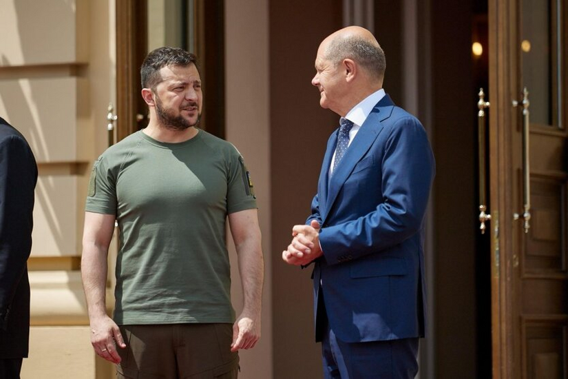 Scholz meets Zelensky in New York