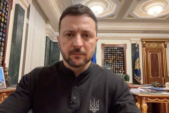 Ministry of Defense and General Staff with aviation vertical