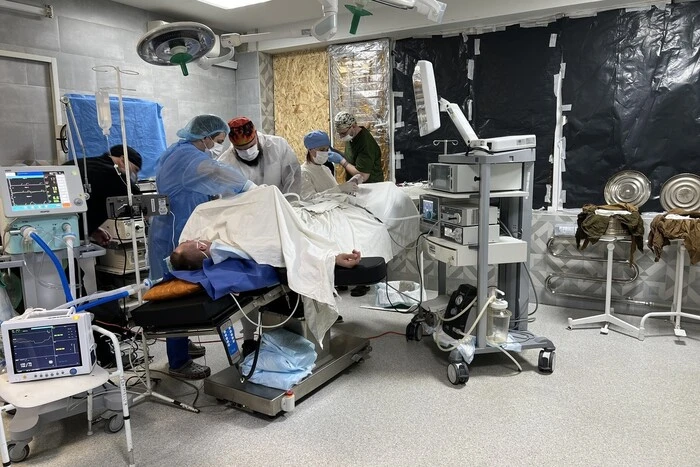 Wojskowy szpital w Charkowie wznowił operacje po uderzeniu ze strony Rosji