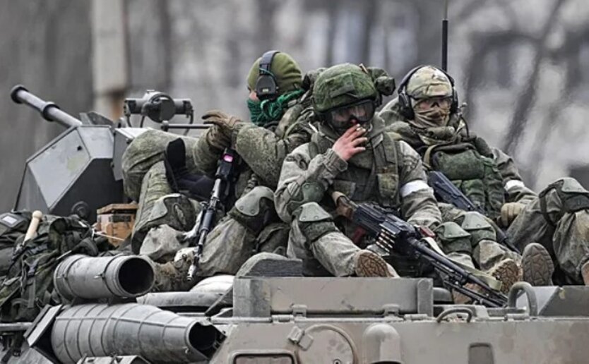 Map of Russia's military groupings