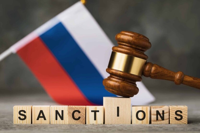 ЄС та Британія вдарили по