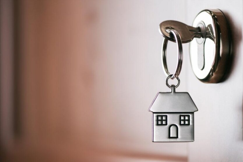 Ukrainians buy real estate in Poland
