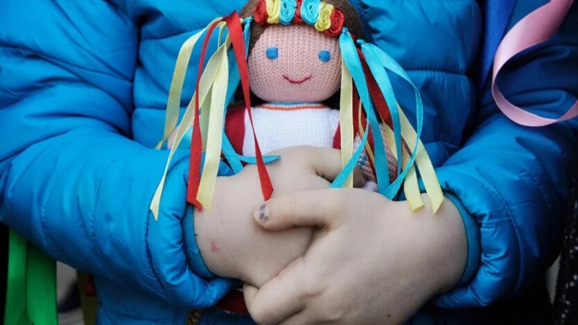 Subwencje dla rodzin z dziećmi i uchodźców: w Ukrainie zniesiono szereg ograniczeń