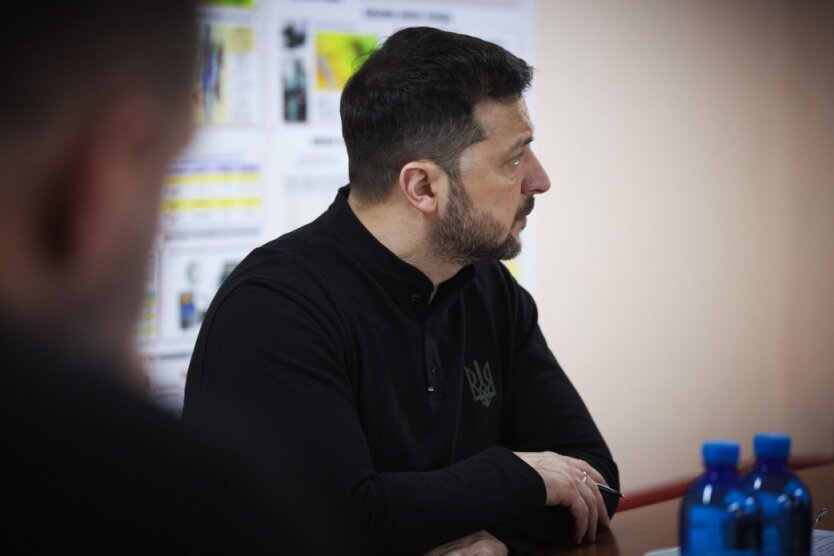 Зеленський спілкується з Путіним на переговорах