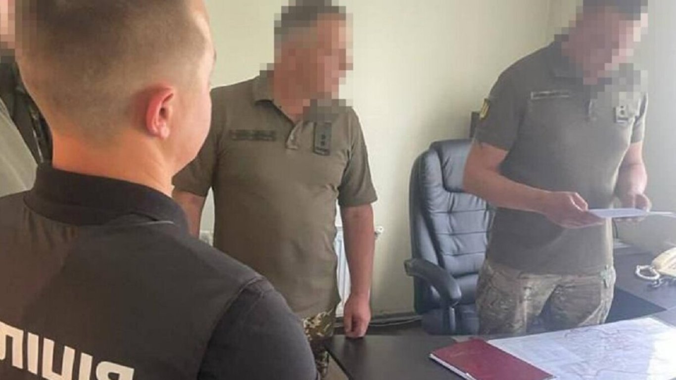 У посадовця ТЦК на Одещині знайшли приховане майно на 7 млн