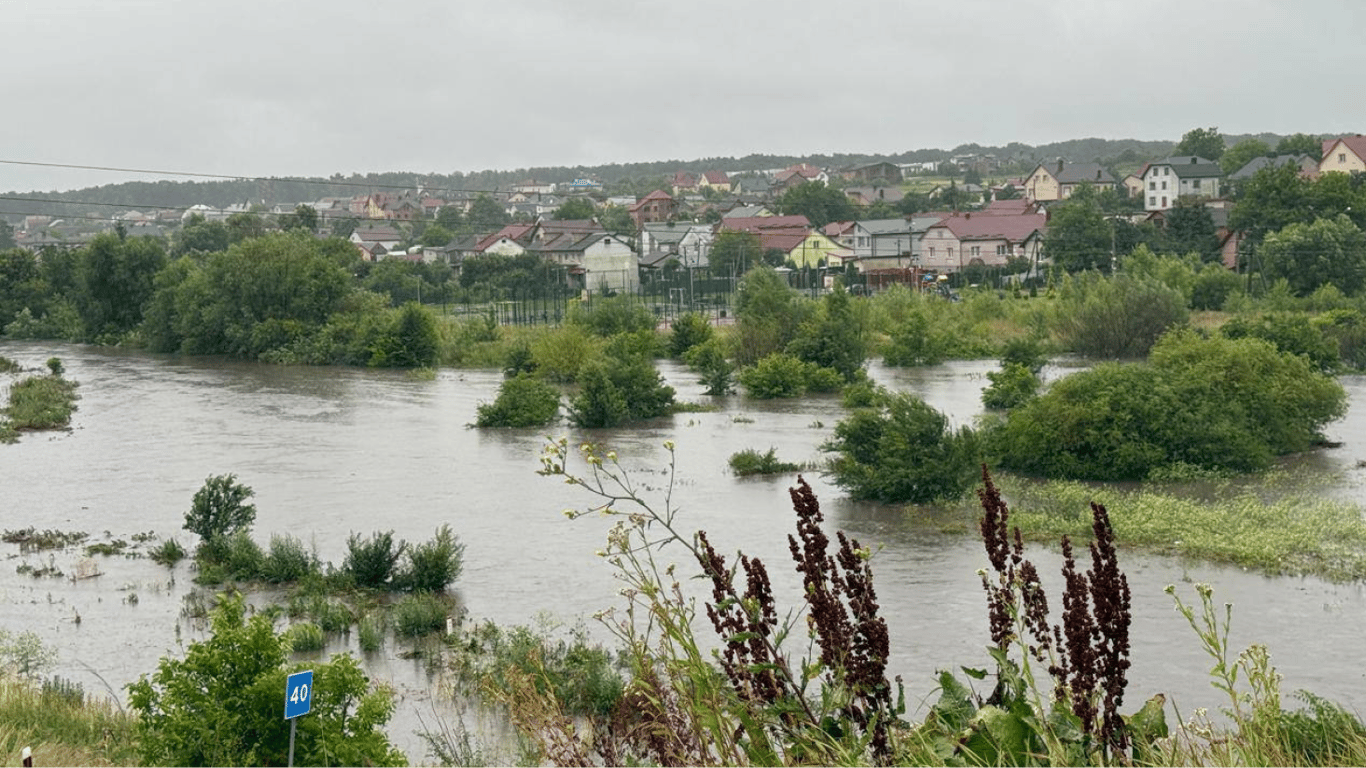 Lviv is drowning due to heavy rains - Sadovyi addressed the residents