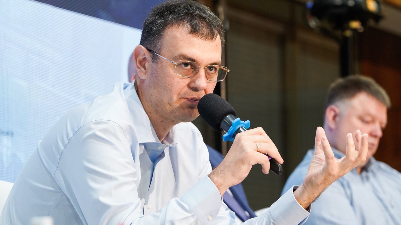 Hetmanez beantwortete, ob der Staat die Versicherung finanzieren sollte