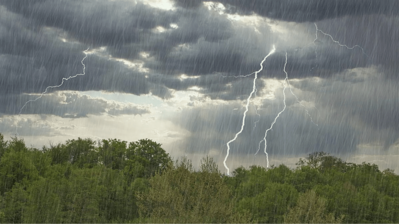 Storm Warning in Ukraine - Which Regions Are in Danger