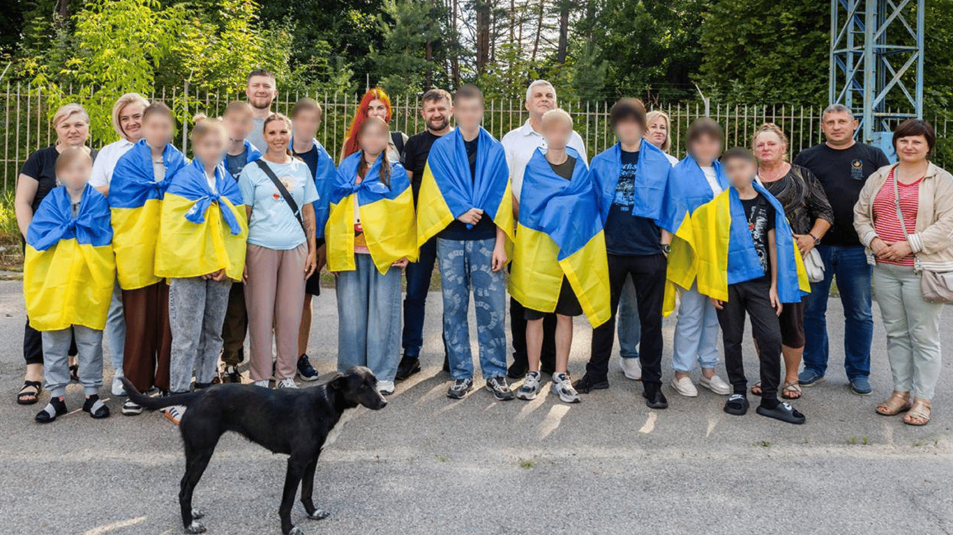 РФ перешкоджала понад рік — додому повернулися ще 11 дітей