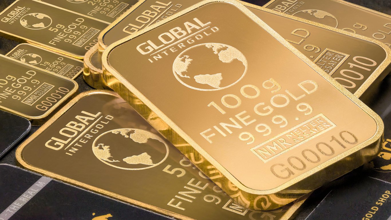 Gold prices are reaching a record — why is the metal getting more expensive