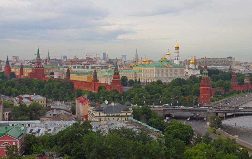 The War Split the Russian Economy: Military Production on the Rise, Civil Sectors Declining