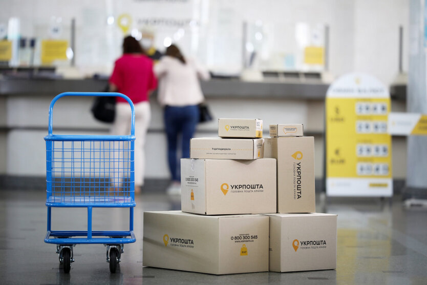 The decline in profits at Ukrposhta, Nova Poshta and ATB