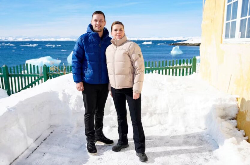 Image of Denmark protecting Greenland from the US